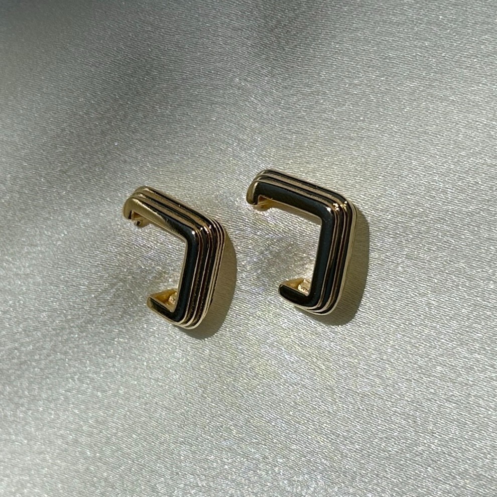 18K Gold Filled Grooved C-Hoop Earrings