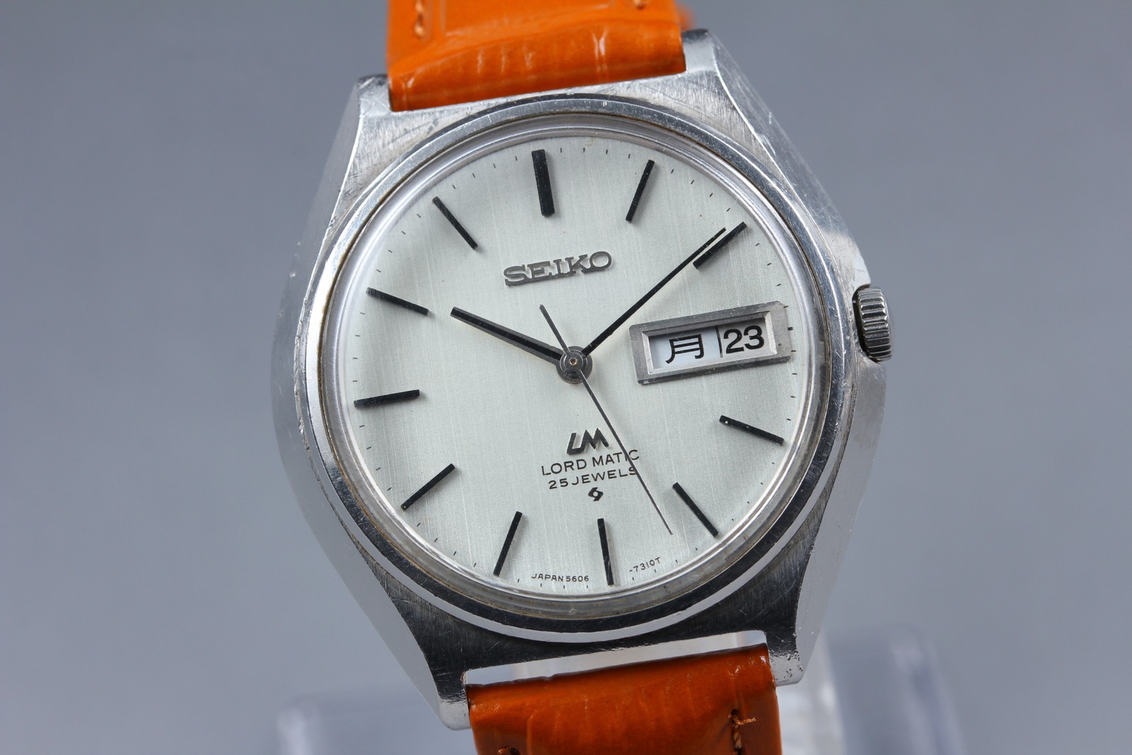 [Near MINT] Vintage Seiko Lord Matic 5606-7010 Automatic Men’s Watch From JAPAN