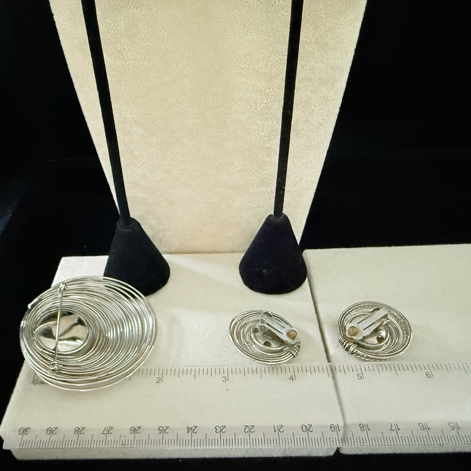 VTG. ESTATE MCM DEMI SILVER TONE COSMIC BROOCH & CLIP ON EARRINGS-BG177