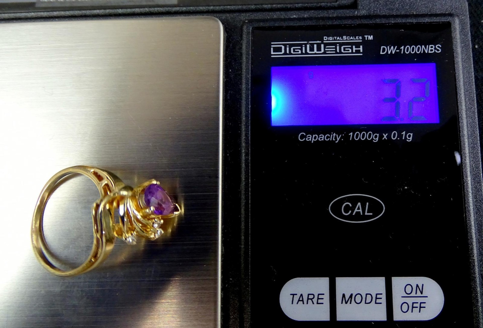 14K Yellow Solid Gold 3.2 Grams Size 6.5″ Pear Shape Amethyst Diamond Ring 1980