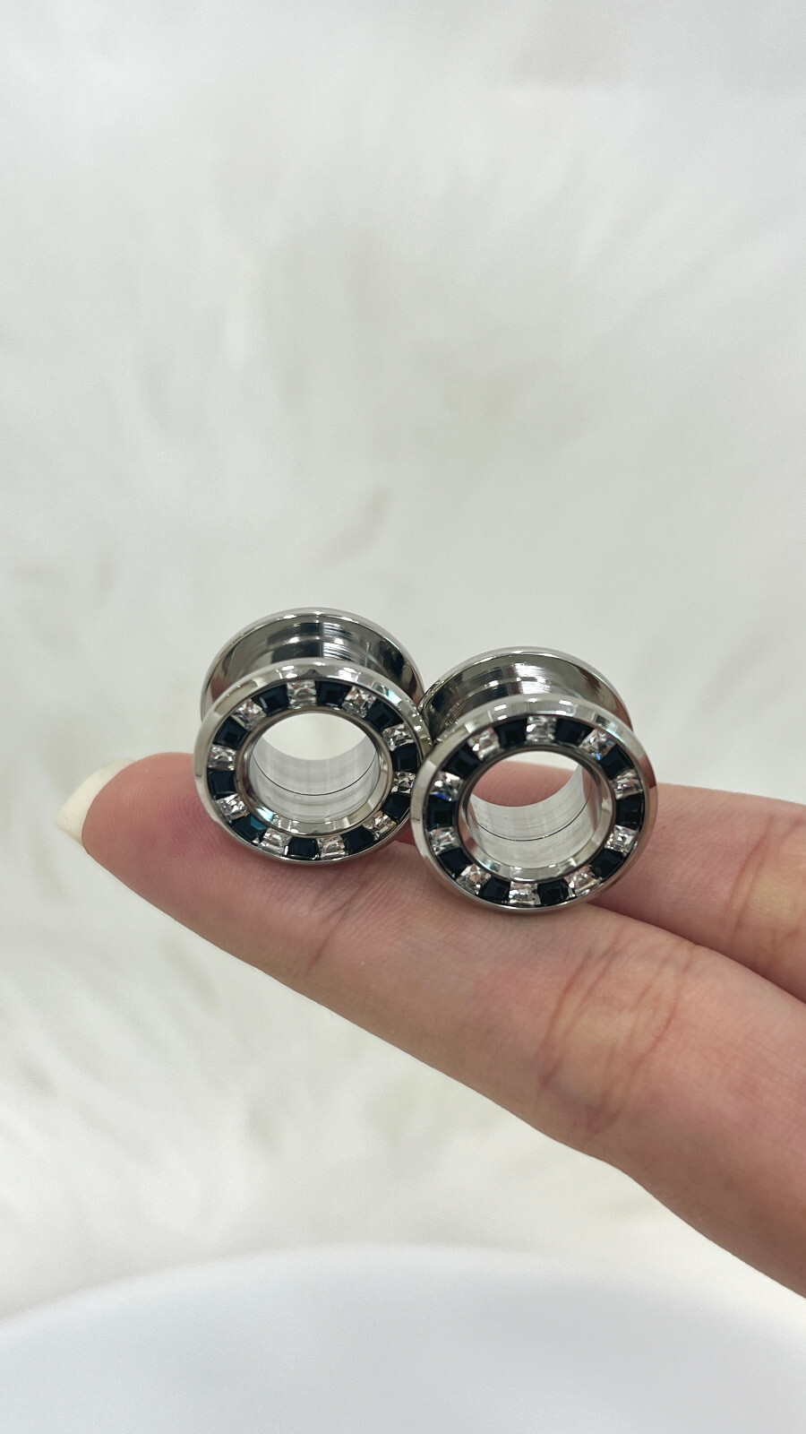 Pressed Rimmed Surgical Steel Black Clear CZ Screw Tunnel Ear Plugs – Sold Pair