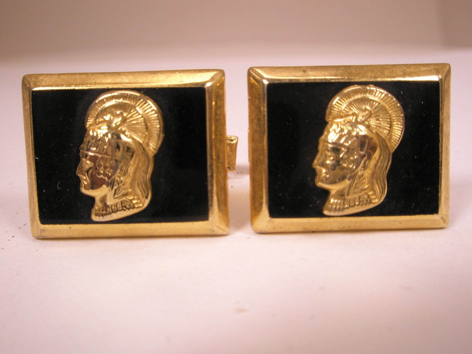 Helmeted Knight Warrior Soldier Vintage KINNEY CO Cuff Links