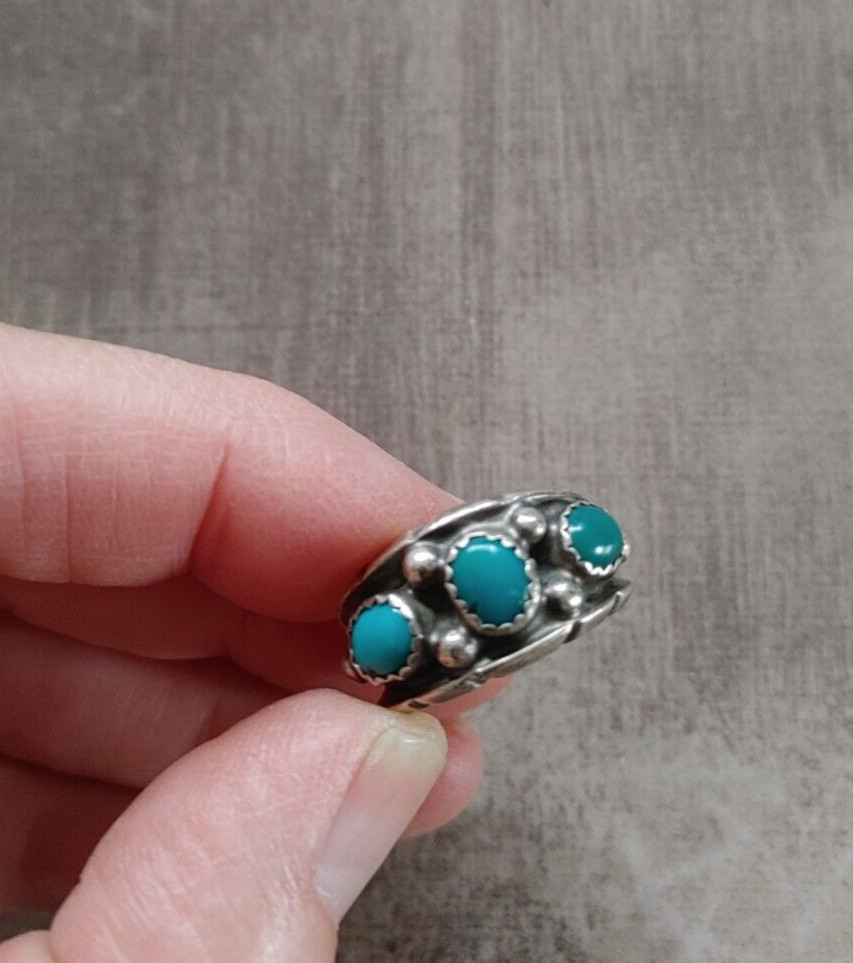 vintage ring size 7 sterling silver green blue turquoise signed ML bearpaw 113