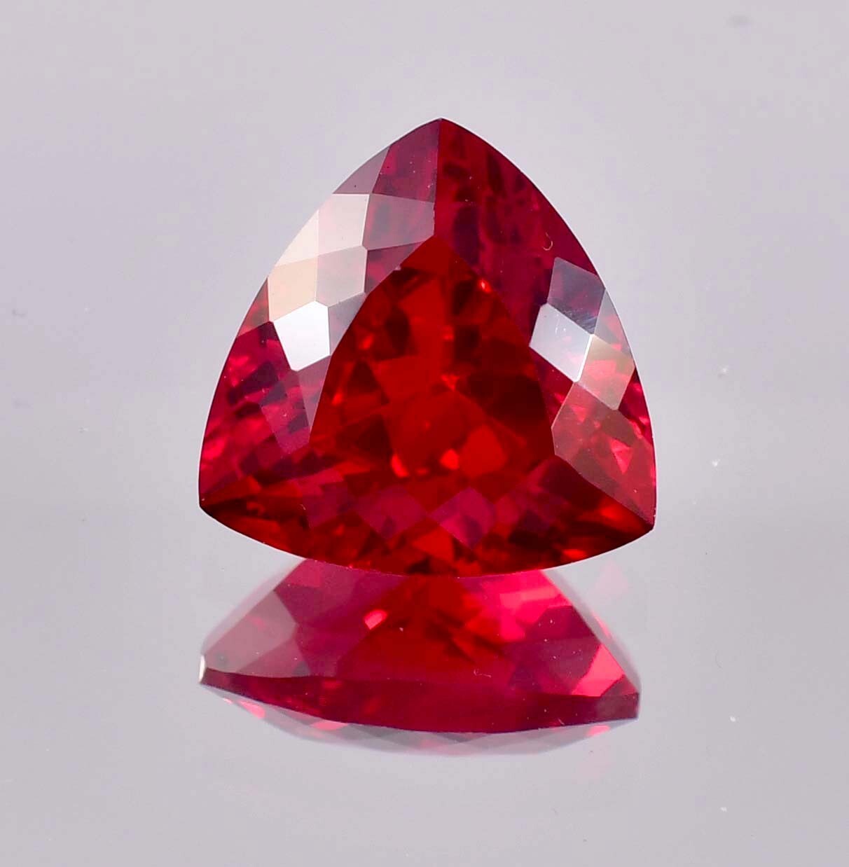HUGE 14.10 Ct (100% Natural) Mozambique Blood Red Ruby Gemstone (GIT) Certified