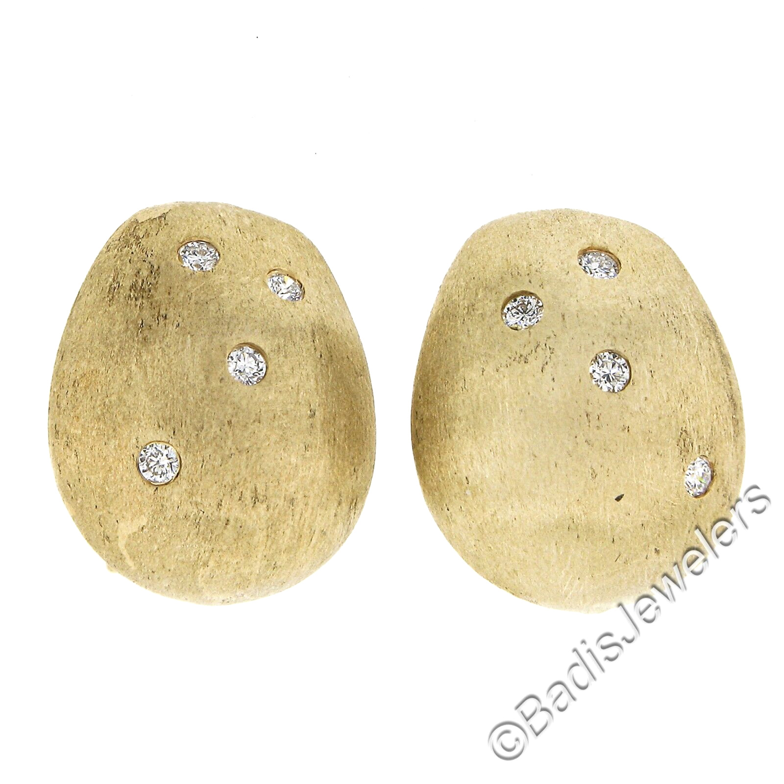 MAZ 14k Gold 0.16ctw Flush Diamond Brush Matte Dome Button Clip On Earrings