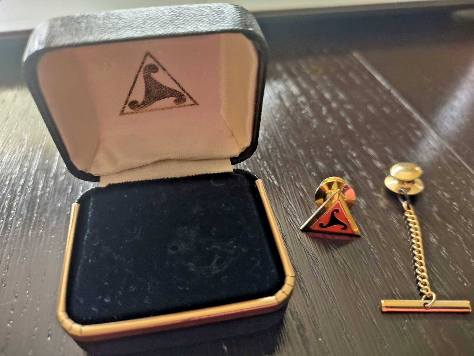 Stone & Webster Engineering Tie Tack/ Lapel Pin