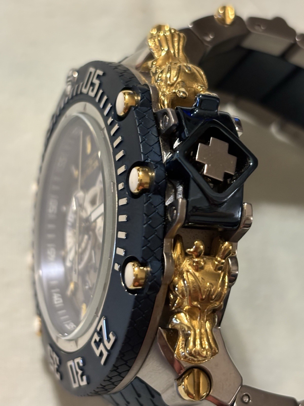 Invicta Subaqua Noma VII Men’s Quartz Watch model 32113
