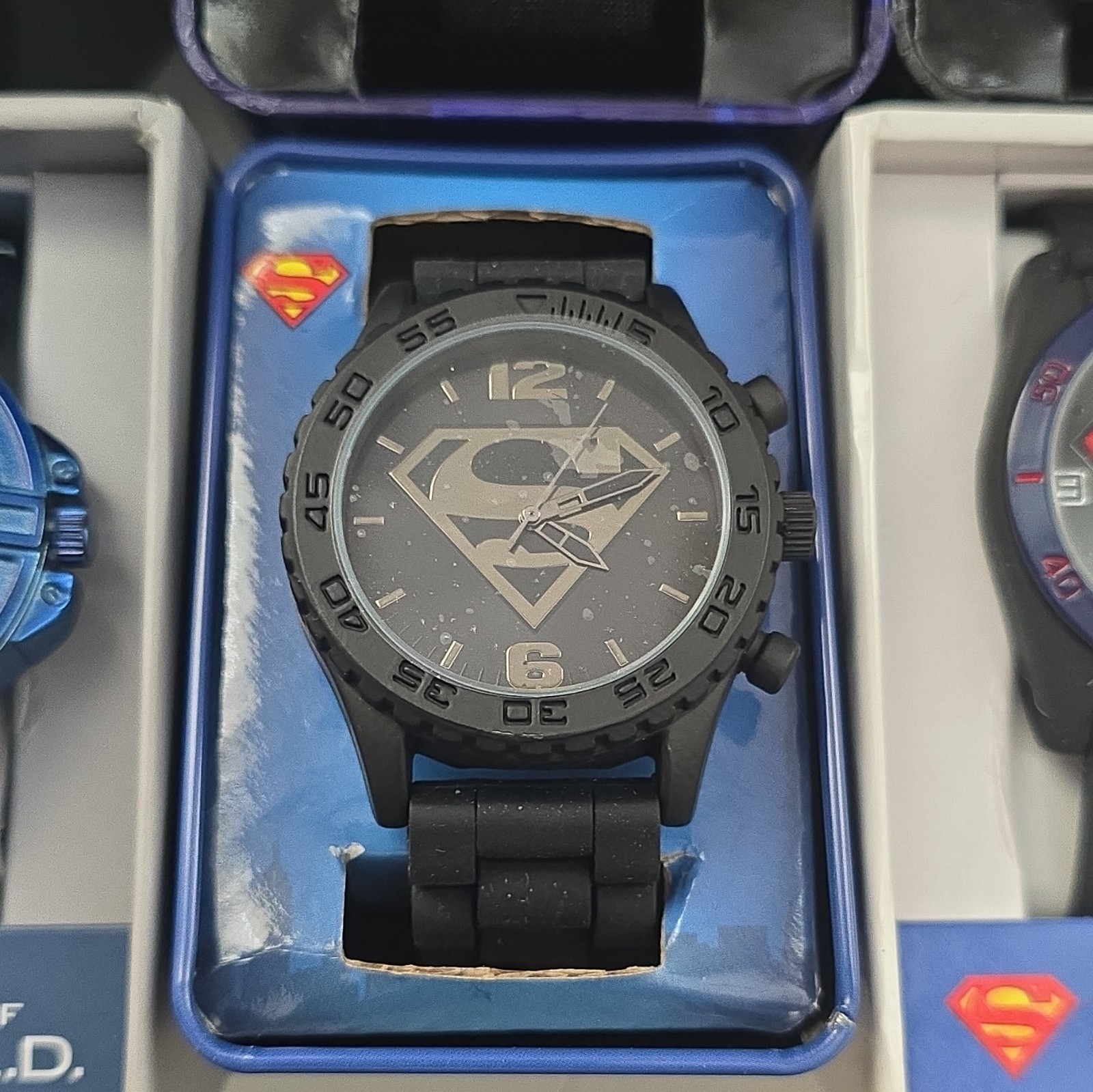 Marvel Superhero Lot of 7 Quartz Analog Wristwatches Silicone Bands w/ Box