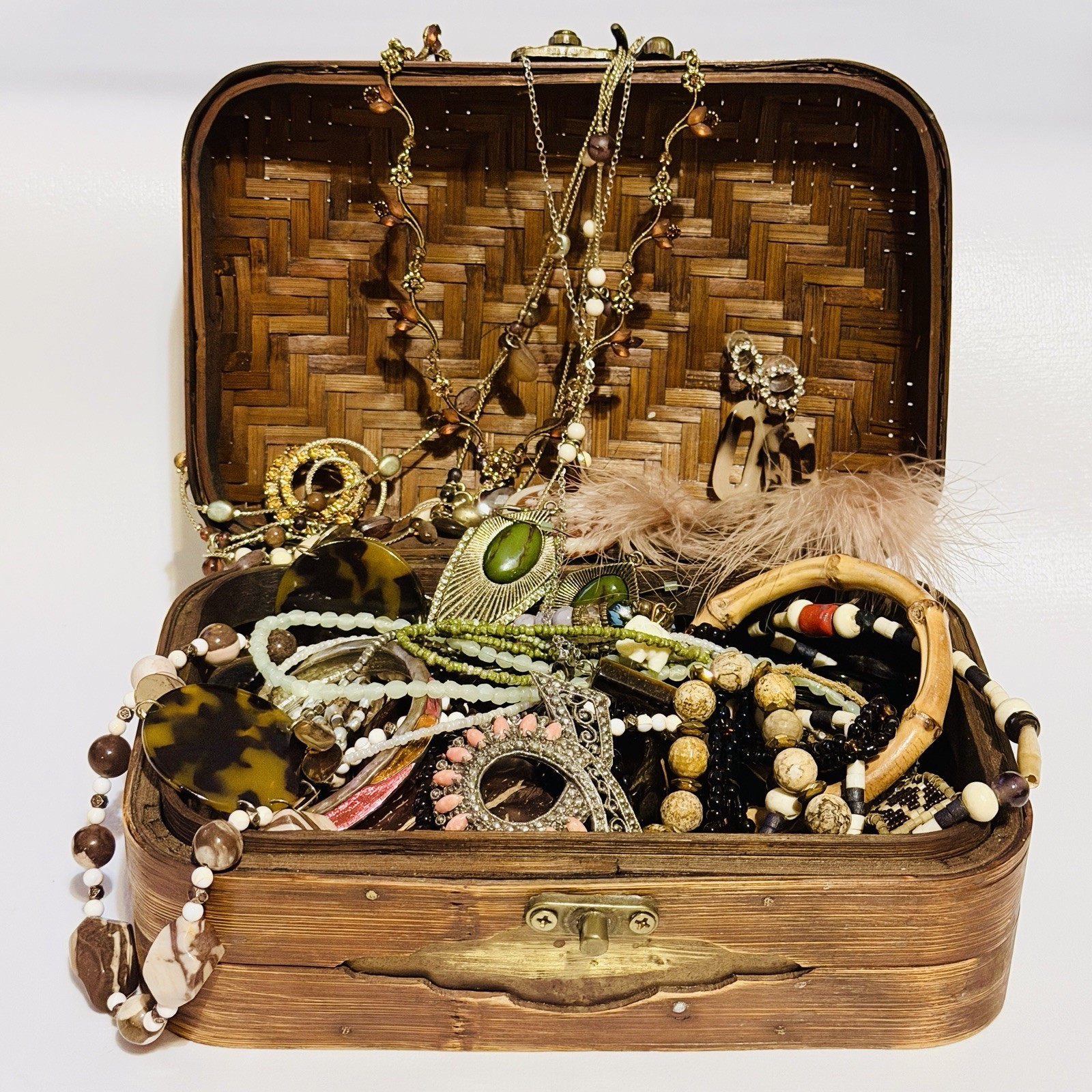 Nature Inspired Jewelry Lot 30 pc All Wearable Woven Box Included