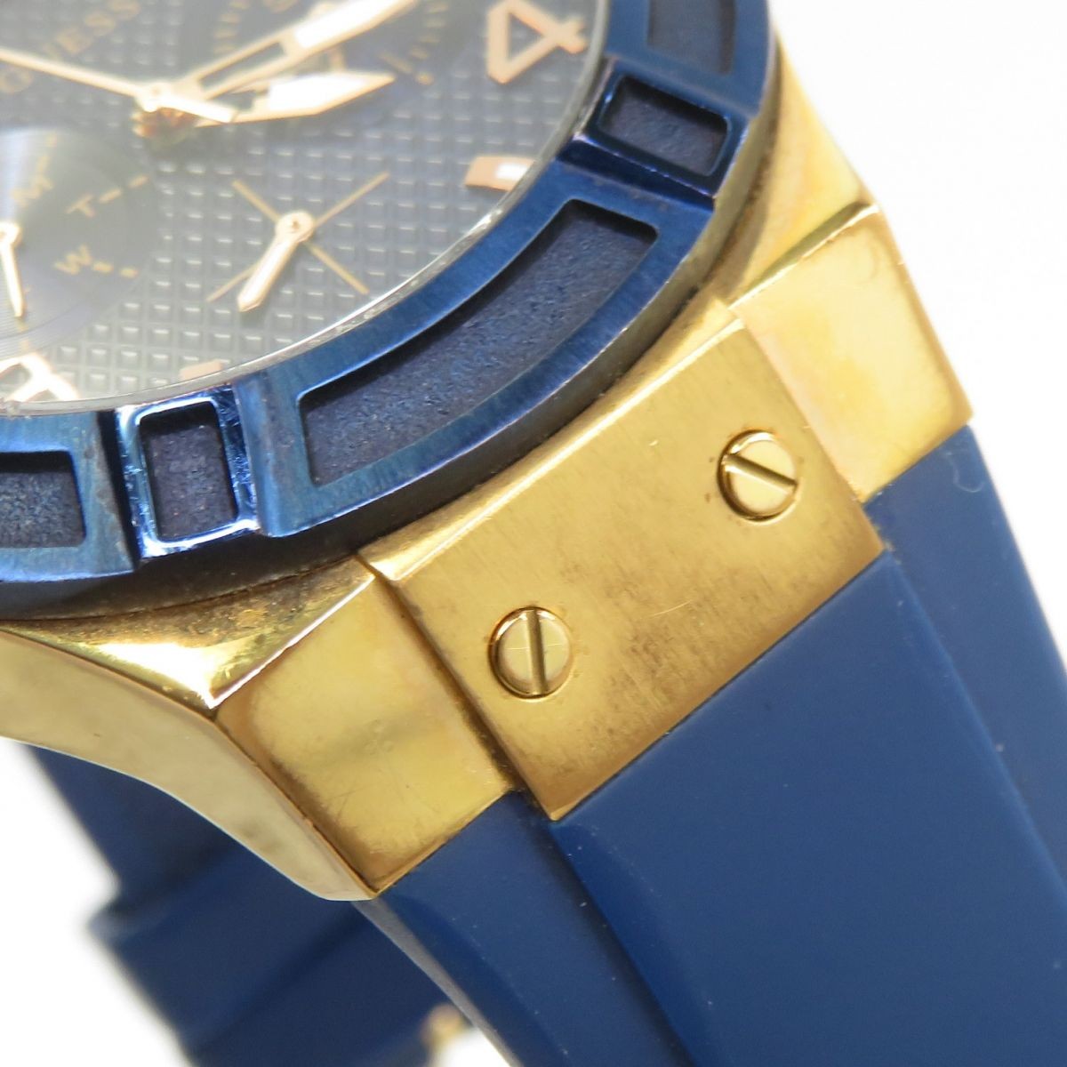 GUESS Jet Setter W0571L1 Quartz Wristwatch Ladies Used