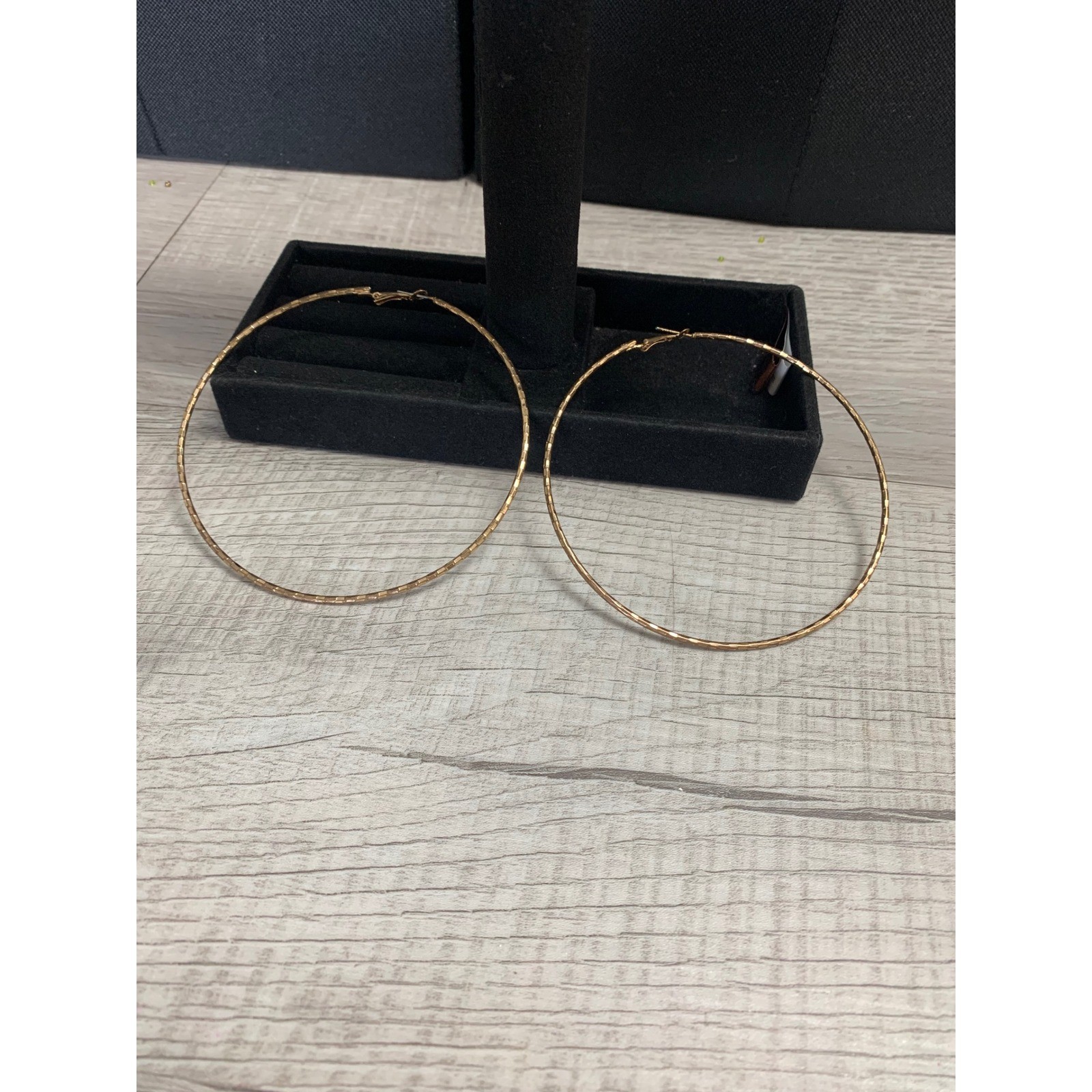 Gold Tone Textured Oversized Hoop Earrings 3.75 Inch Diameter Latch Back 3211