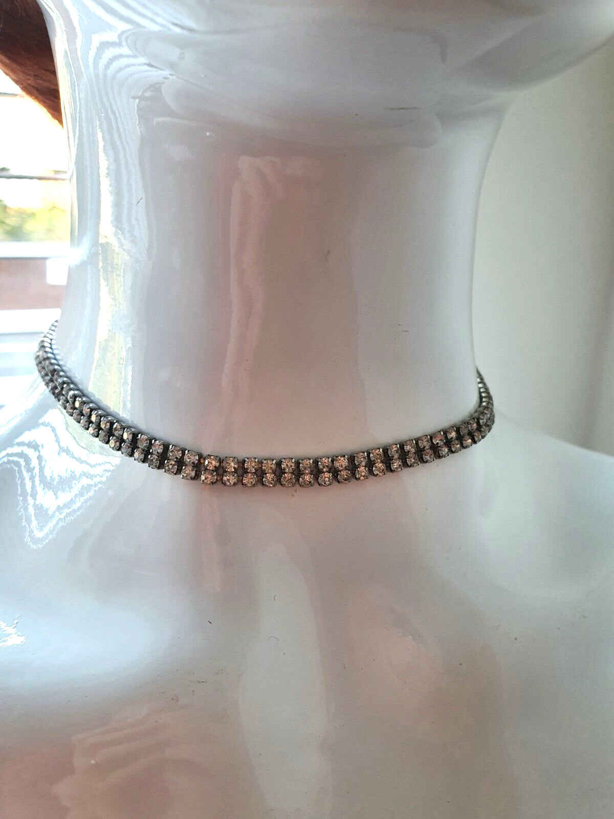 Child’s Minimalist Clear Rhinestone Silver Tone Small Neck Choker Necklace 36 cm