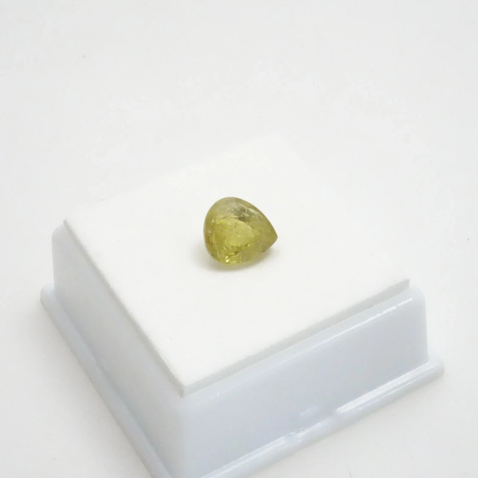 Natural 3.29ct Pear Shape Demantoid Garnet – 9.25×8.25mm – Demantoid Garnet