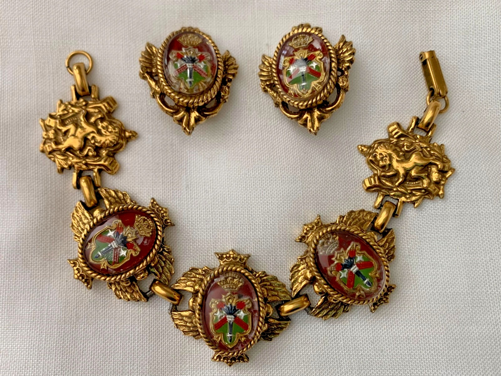 Coat of Arms Enamel Bracelet and Earrings – Heraldic Lion Passant – High Quality