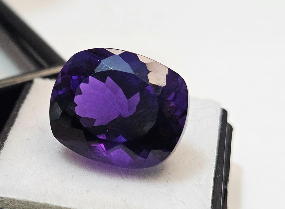 Amethyst Cushion Cut Purple 15-16 Ct Natural Loose Gemstone For Ring