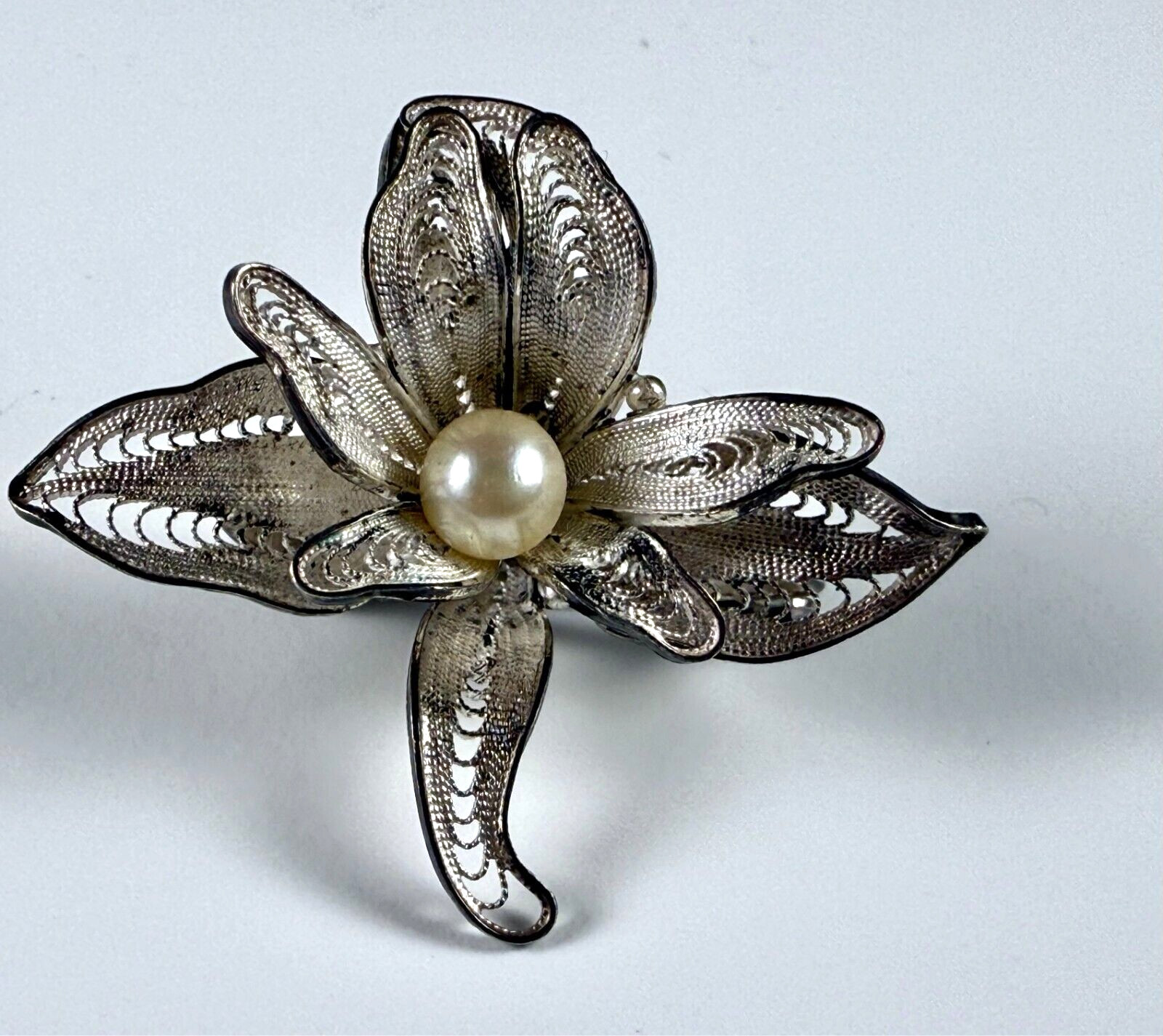 VINTAGE SILVER FILIGREE PEARL FLOWER BROOCH PIN – 1 5/8 INCHES