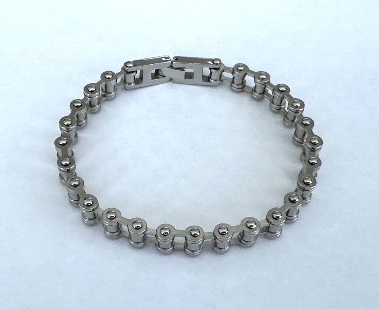 Men’s Stainless Steel Bike Chain Bracelet Heavy Duty Biker Link Wristband 8.26″