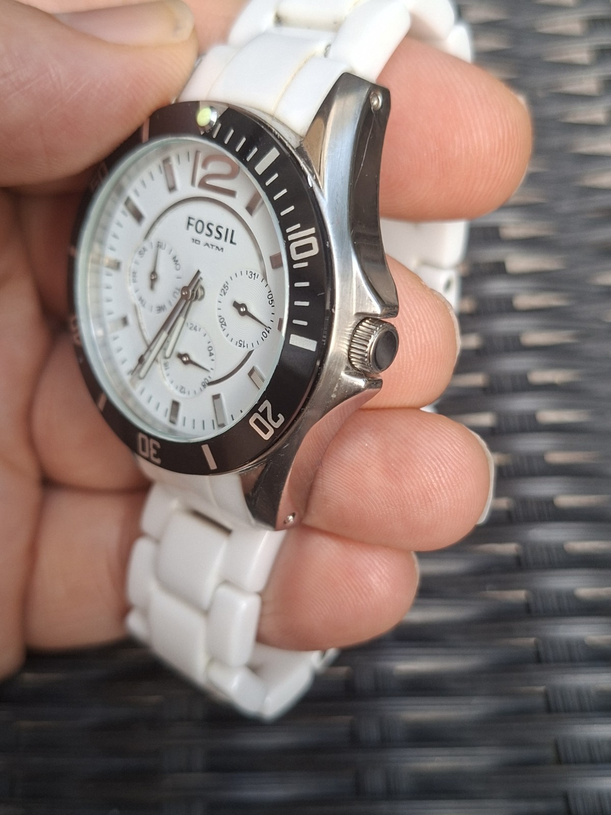 Fossil CE1002 White Ceramic Multifunction 10 ATM Unisex Watch Stainless Steel