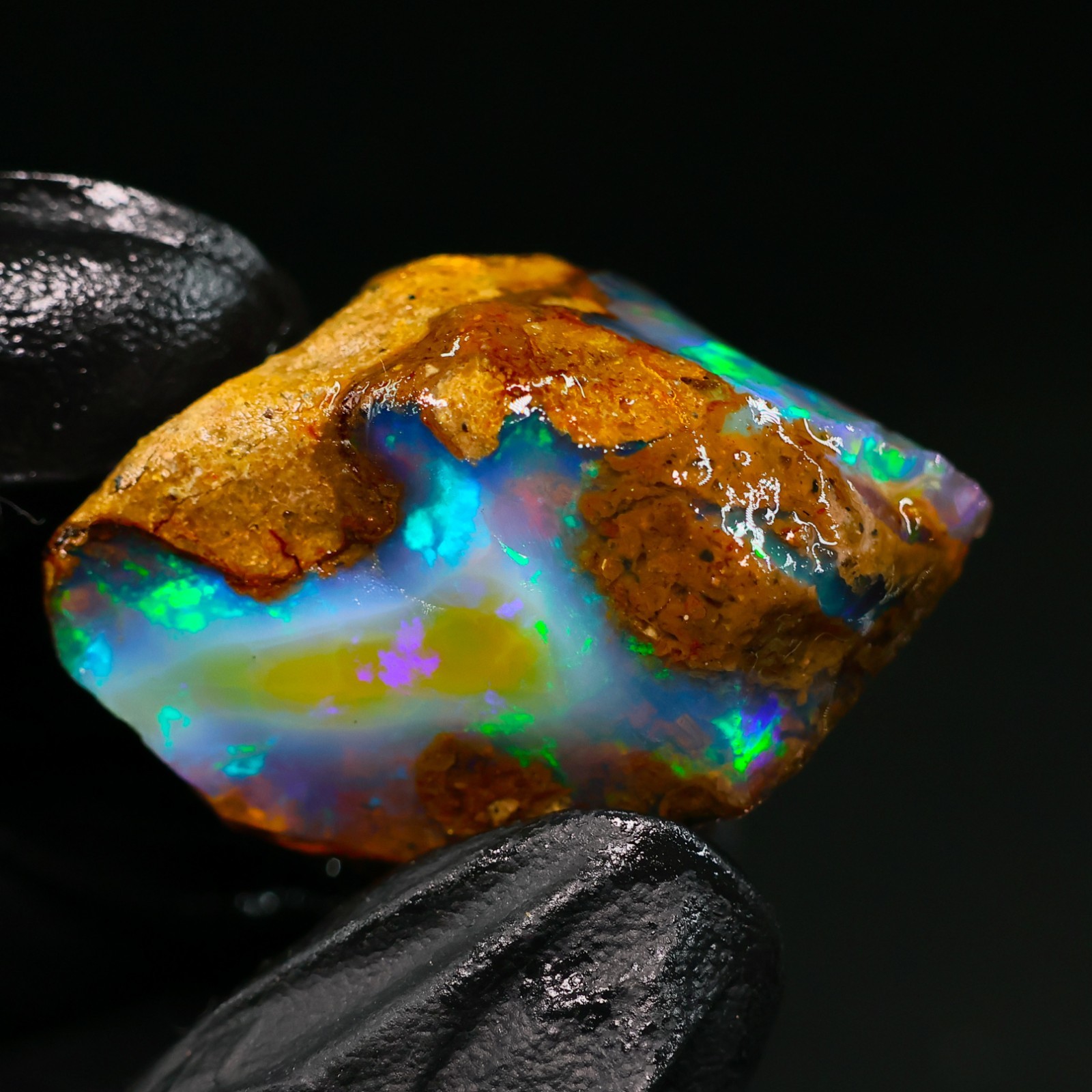 Natural Ethiopian Welo Opal Rough 73.45 Ct Gemstone – Bright Play of Color Fire