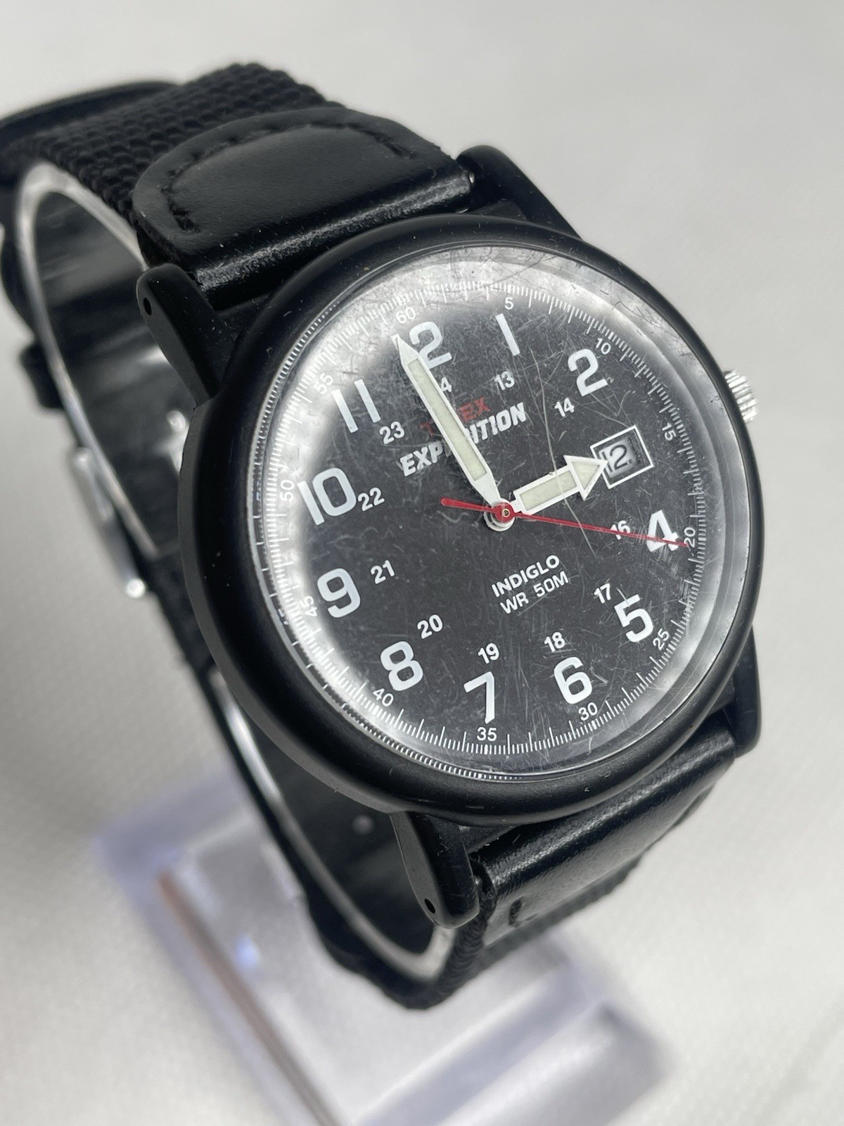 Timex Expedition Camper Watch T40011 Military Style Indiglo Black Leather Fabric