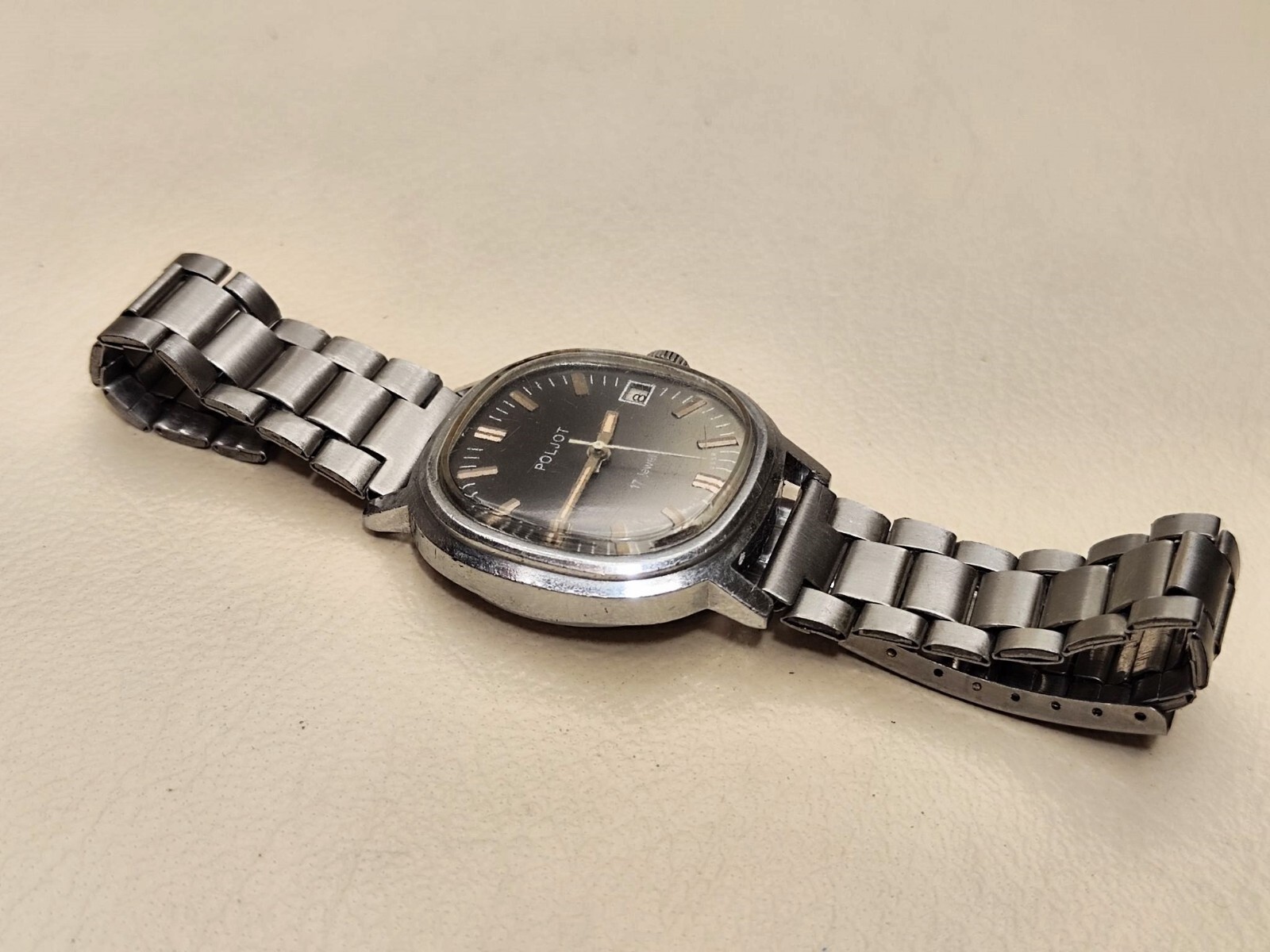 Rare Vintage Russian Wristwatch Poljot 2614.2H 17 Jewels