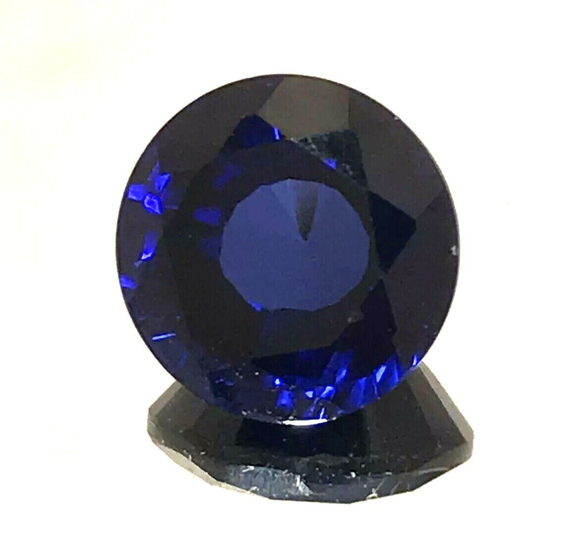 3.80 ct Natural Blue Sapphire ,excellent Round Cut , VVS Clarity,9 mohs