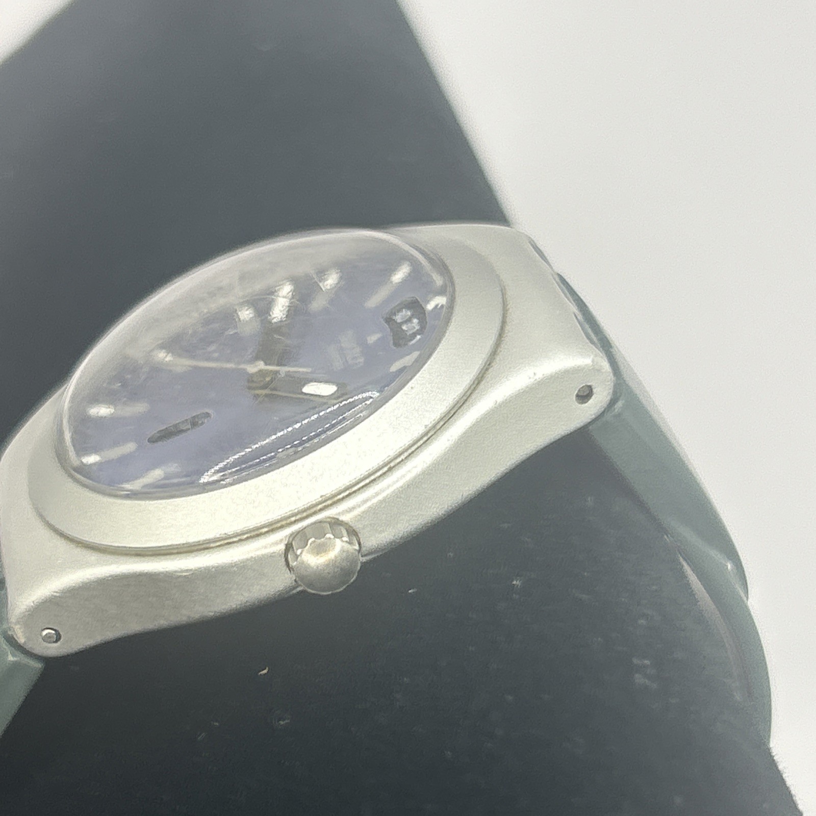 Vintage Swatch Irony Big Extrados Blue Dial Aluminum Watch YGS7011 AG2000 Swis
