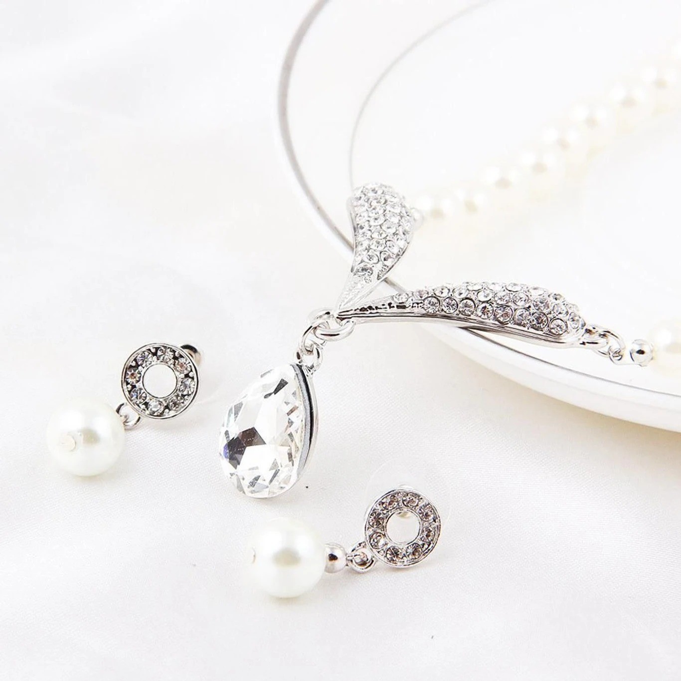 Elegant Pearl Drop Necklace & Earrings Set Every Occasion Lab created stone