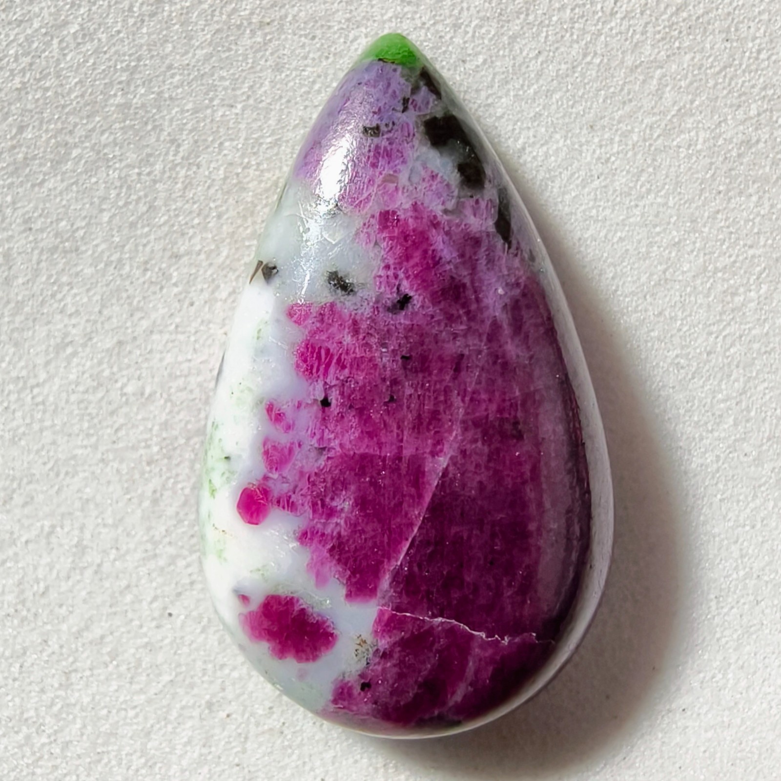 25 Cts Natural Ruby Zoisite Cabochon Gemstone For Jewelry 25.5×15.3×6.6 MM
