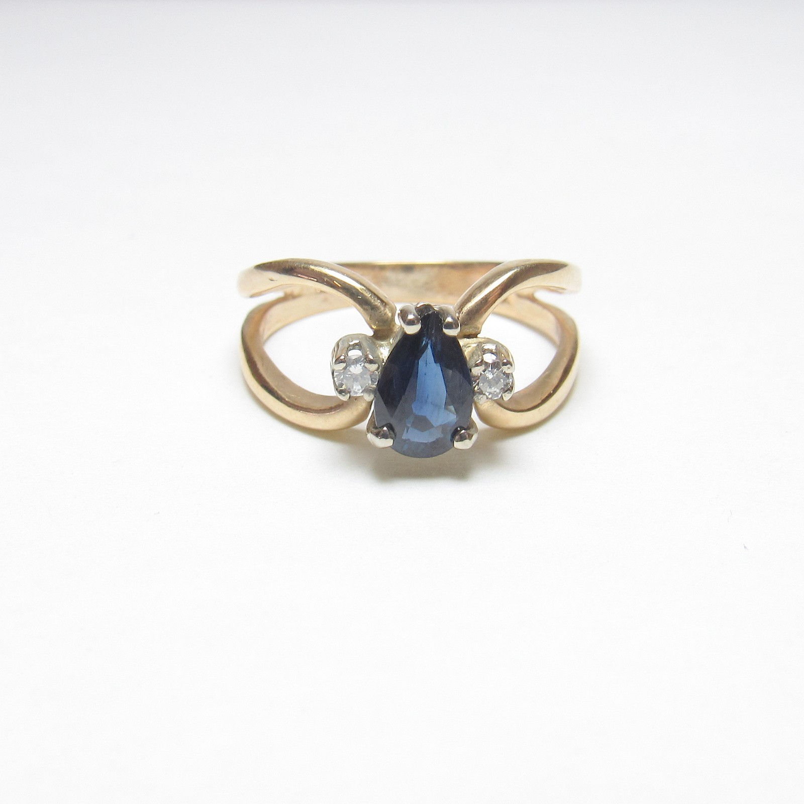 14K Yellow And White Gold 0.50 Ct Natural Navy Blue Sapphire And Diamond Ring