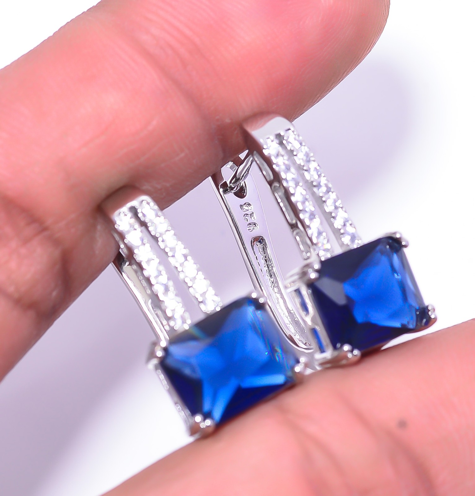 Blue Sapphire – Simulated & Cubic Zirconia 925 Sterling Silver Earring 0.86″ E47