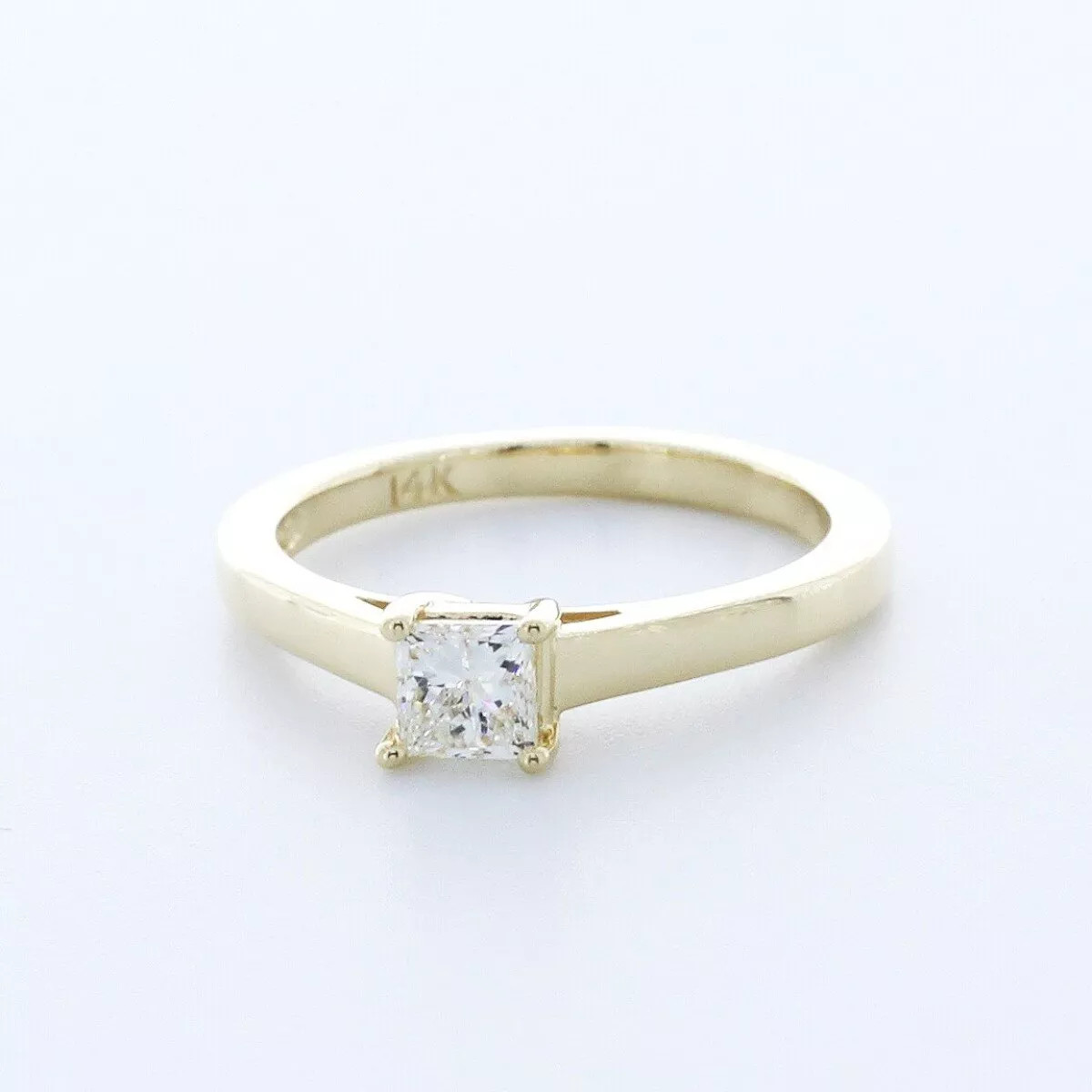 Solitaire Engagement Ring 14K Gold Princess 0.82 Carat Lab-Grown Diamond G VS2