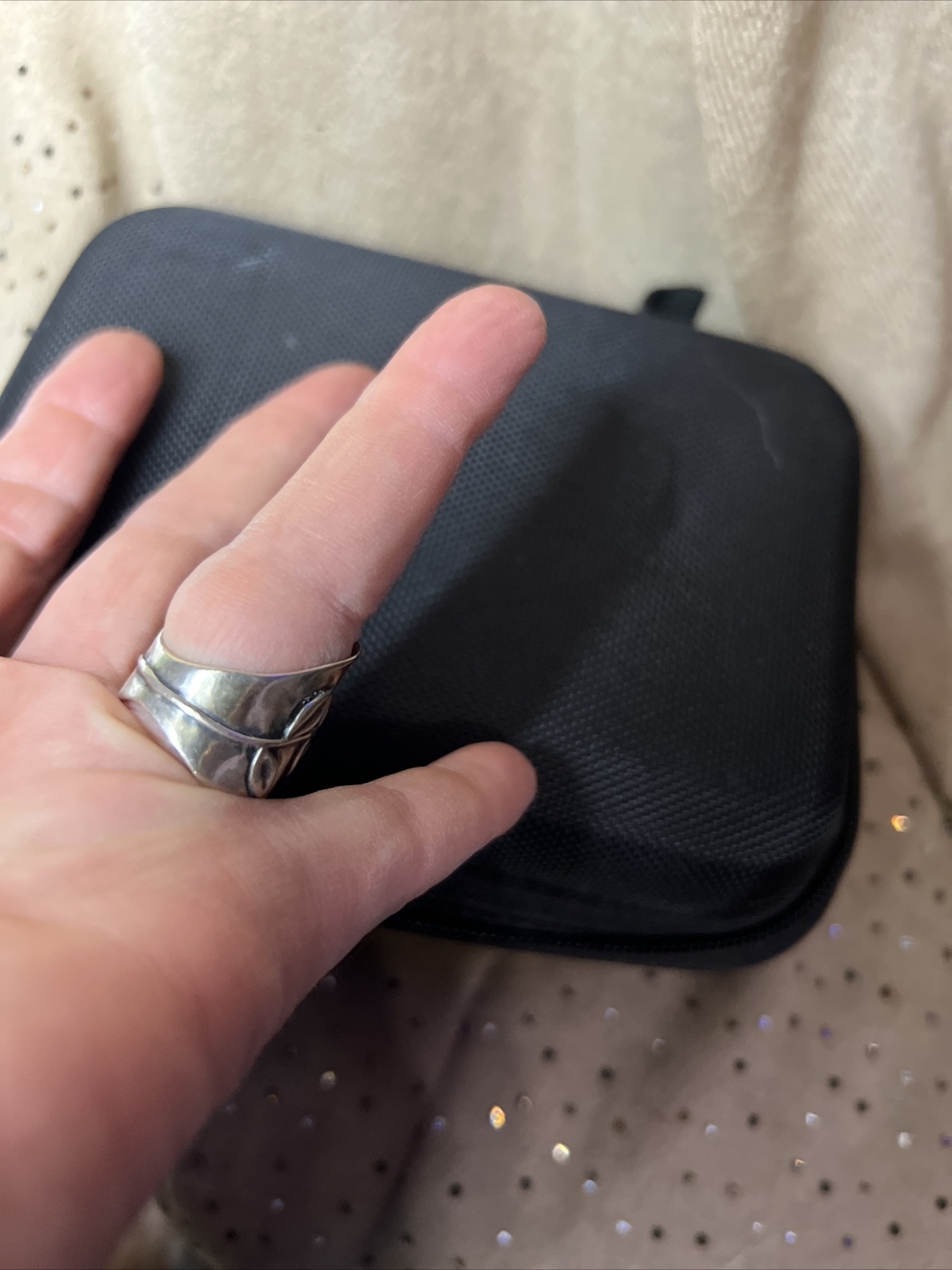 Paz creations sterling silver ring marked 925 Pz Sz 7 leaf design Made In Israel