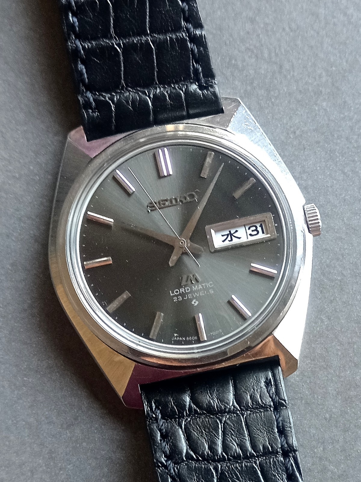 Vintage 1969 Seiko Lord Matic 5606-7000 Sun Grey Dial