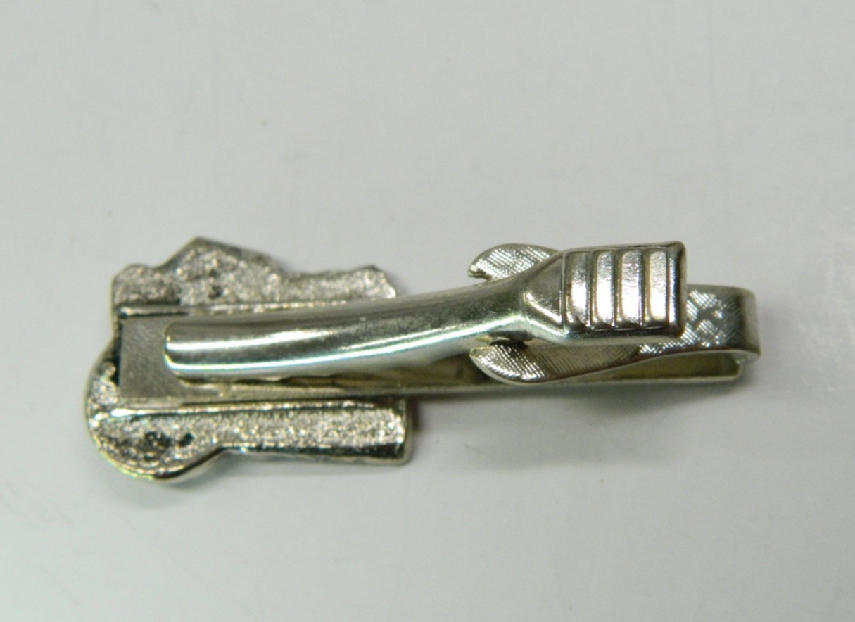 Vintage Silver tone NIKON SLR camera Tie Clip/Bar