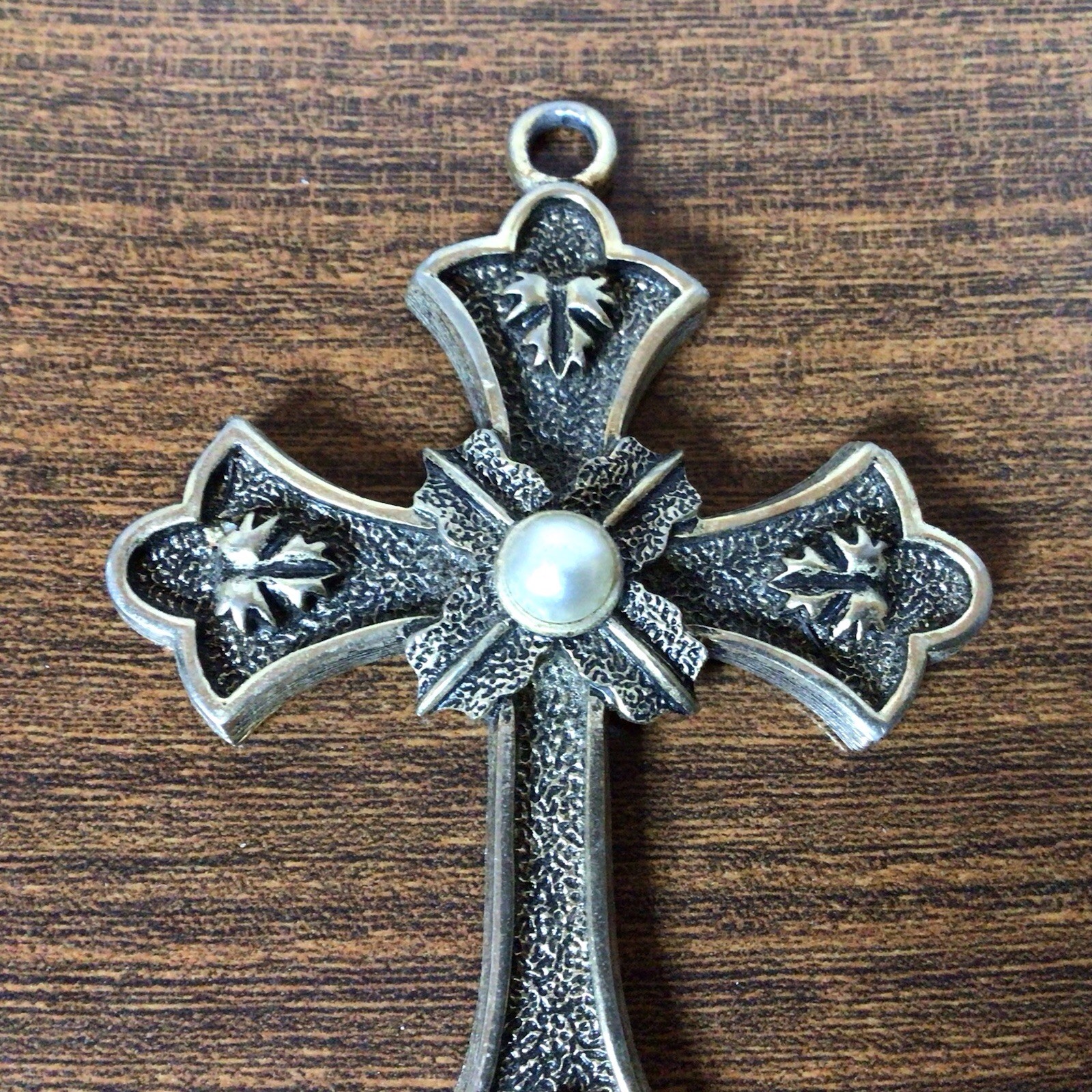 Vintage Sarah Coventry 1975 Cross Limited Edition Pendant Faux Pearl 3.75 in
