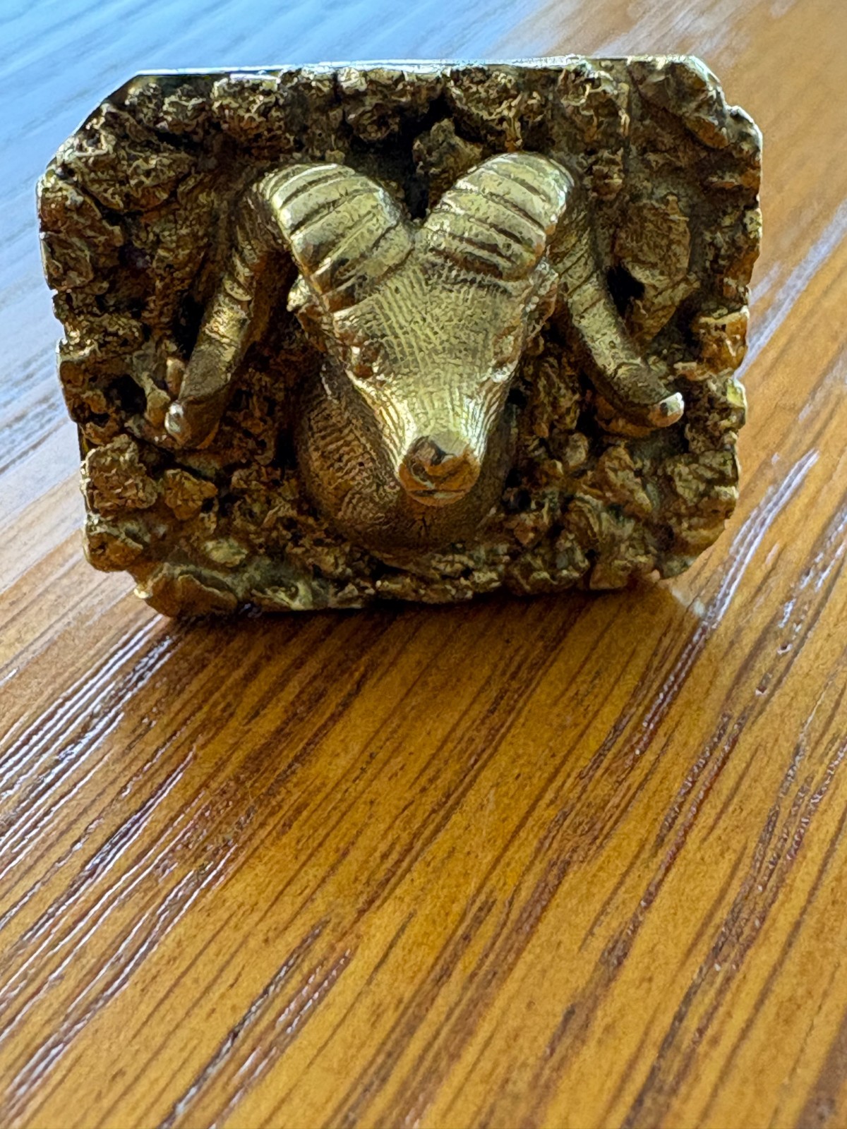 VINTAGE GOLD NUGGET RAMS HEAD CUFF LINK (SINGLE) 1970’s ALASKA, HALLMARK MR