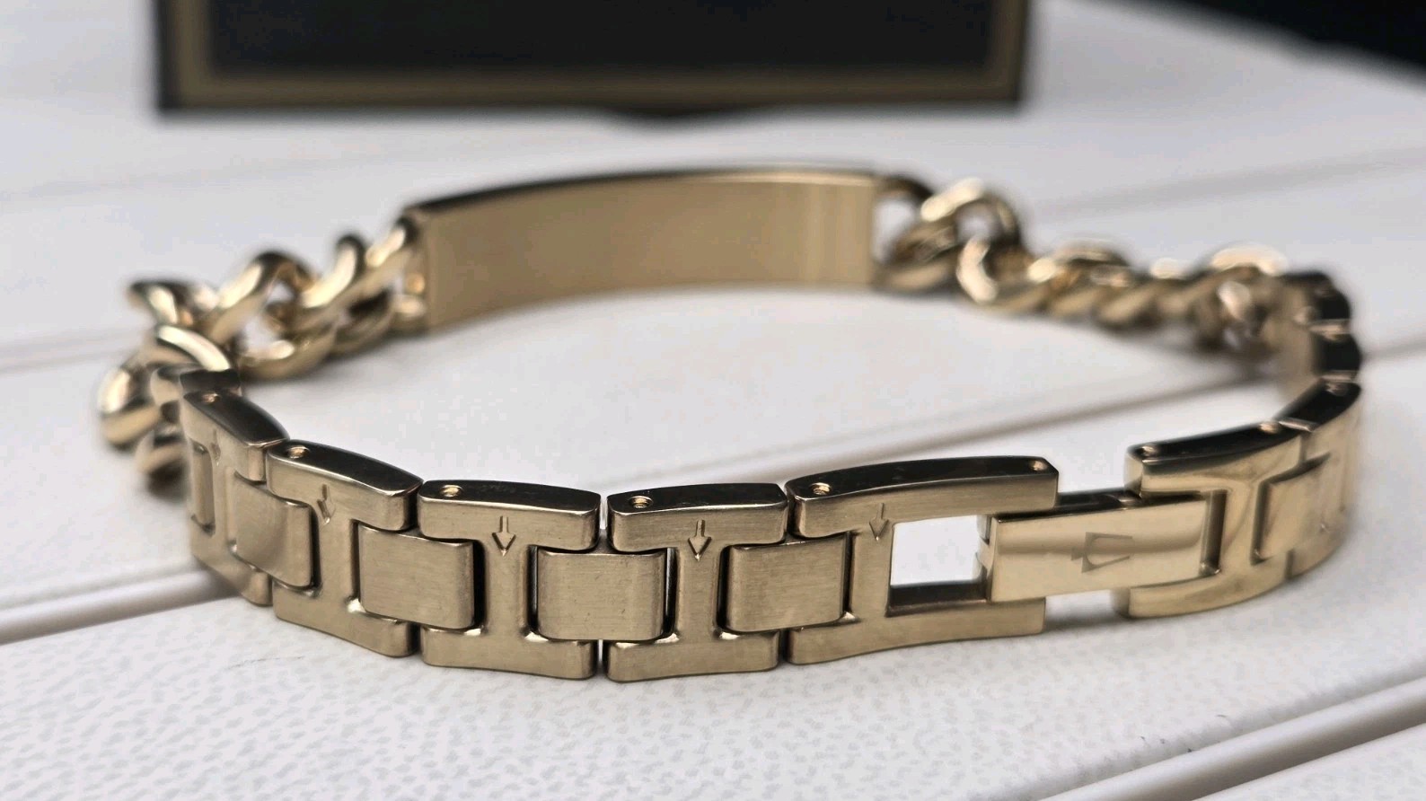 Bulova 98K106 Genuine Gold Tone Crystal Bracelet OEM Gift Set Bracelet Only