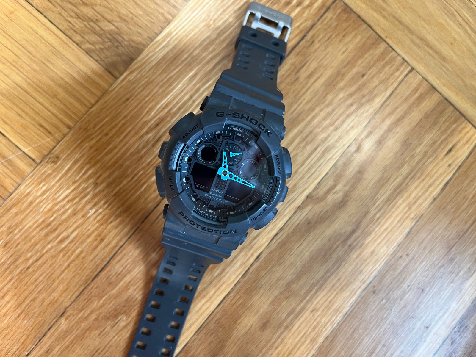 Casio G-Shock GA-100C-8A Mens Ana-Digi 200M Watch Grey Turquoise Blue 5081