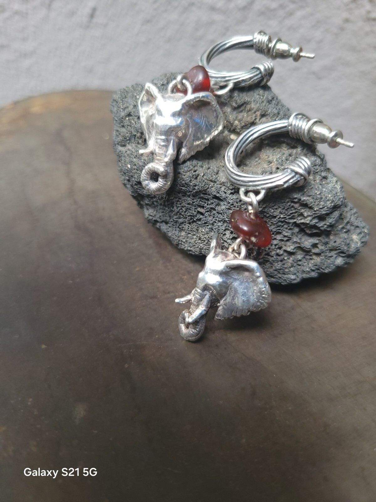 Susan Cummings Elephant Earrings Dangle Sterling Silver & Amber 2″ Long 1990s
