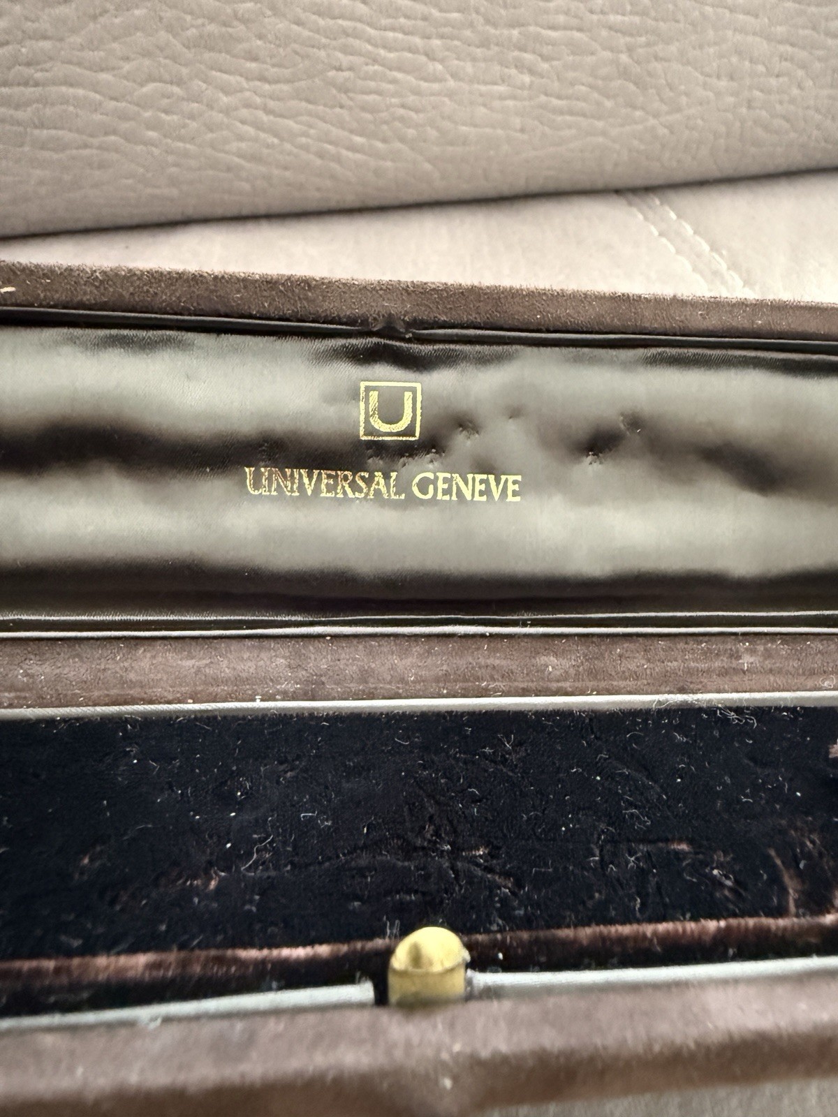 VINTAGE WATCH BOX UNIVERSAL GENEVE VERY RARE WATCH BOX UNIVERSAL GENEVE