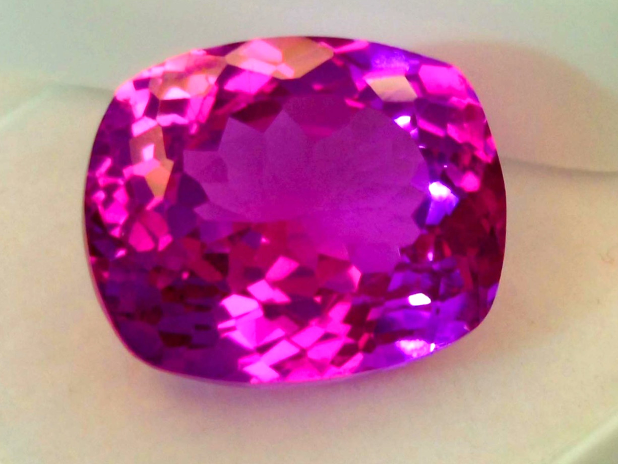 Natural Pink Sapphire 14-16 Ct Cushion Cut Certified Loose Gemstone RK288