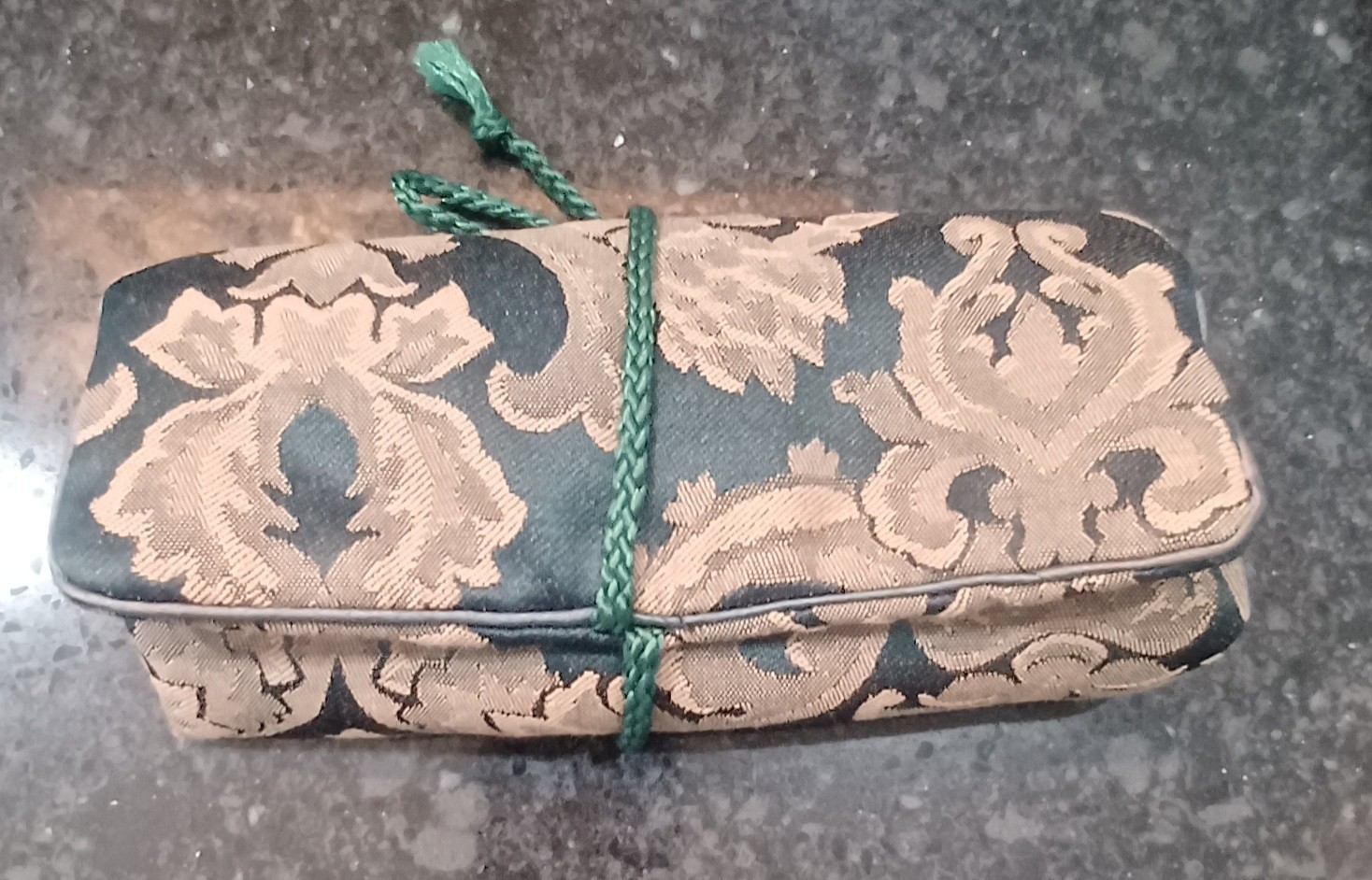 Vintage New Jewelry Roll, Travel Jewelry Roll Bag, Damask Green and Tan
