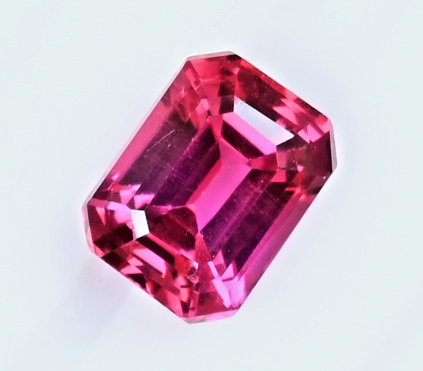 3.45Ct Natural Myanmar Red-Pink Spinel Emerald Certified Flawless Loose Gemstone