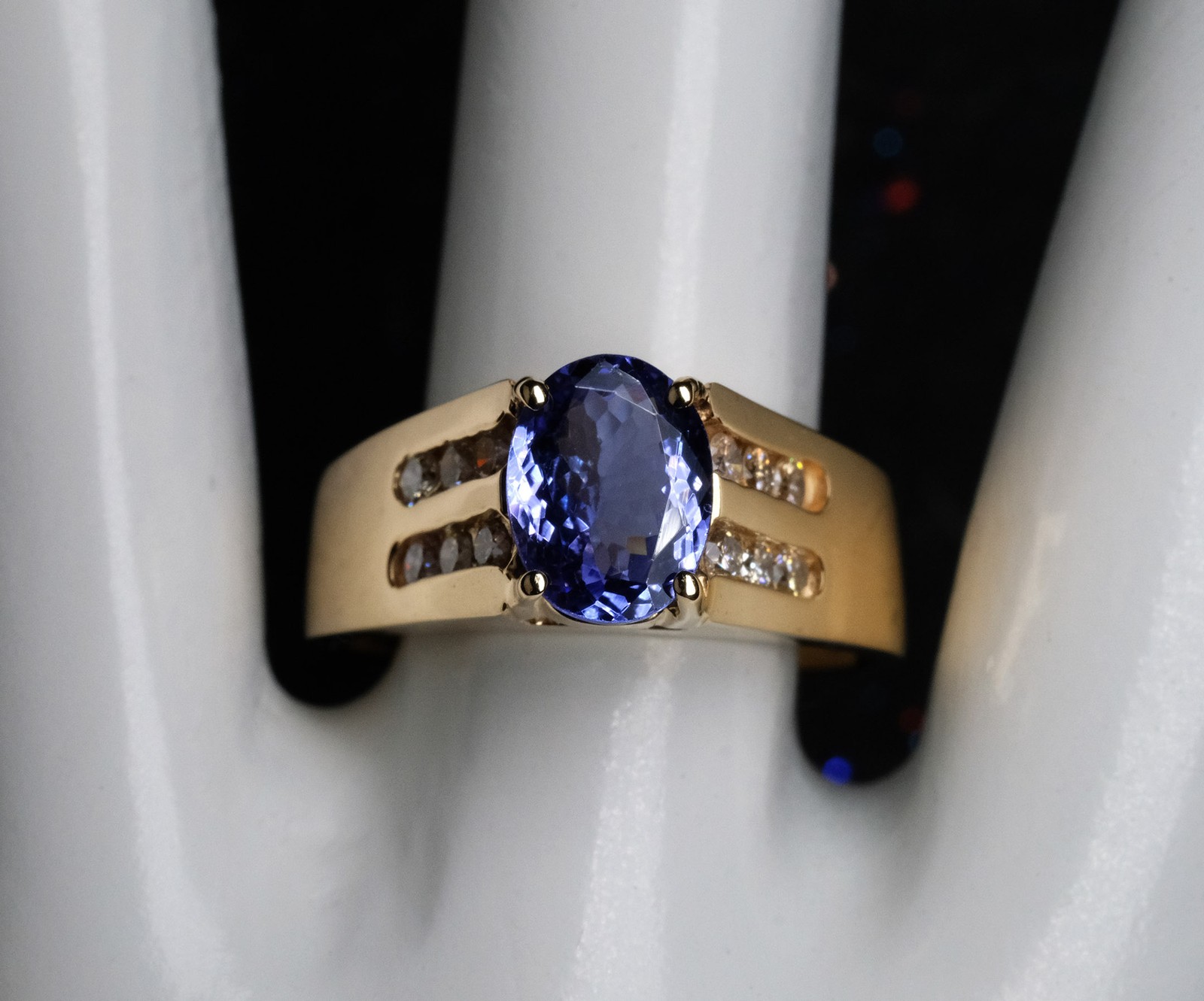 Pre-Owned 14K Yellow Gold 1.39ct Tanzanite .42ct Diamond Ring 6.2gm Sz 8.25
