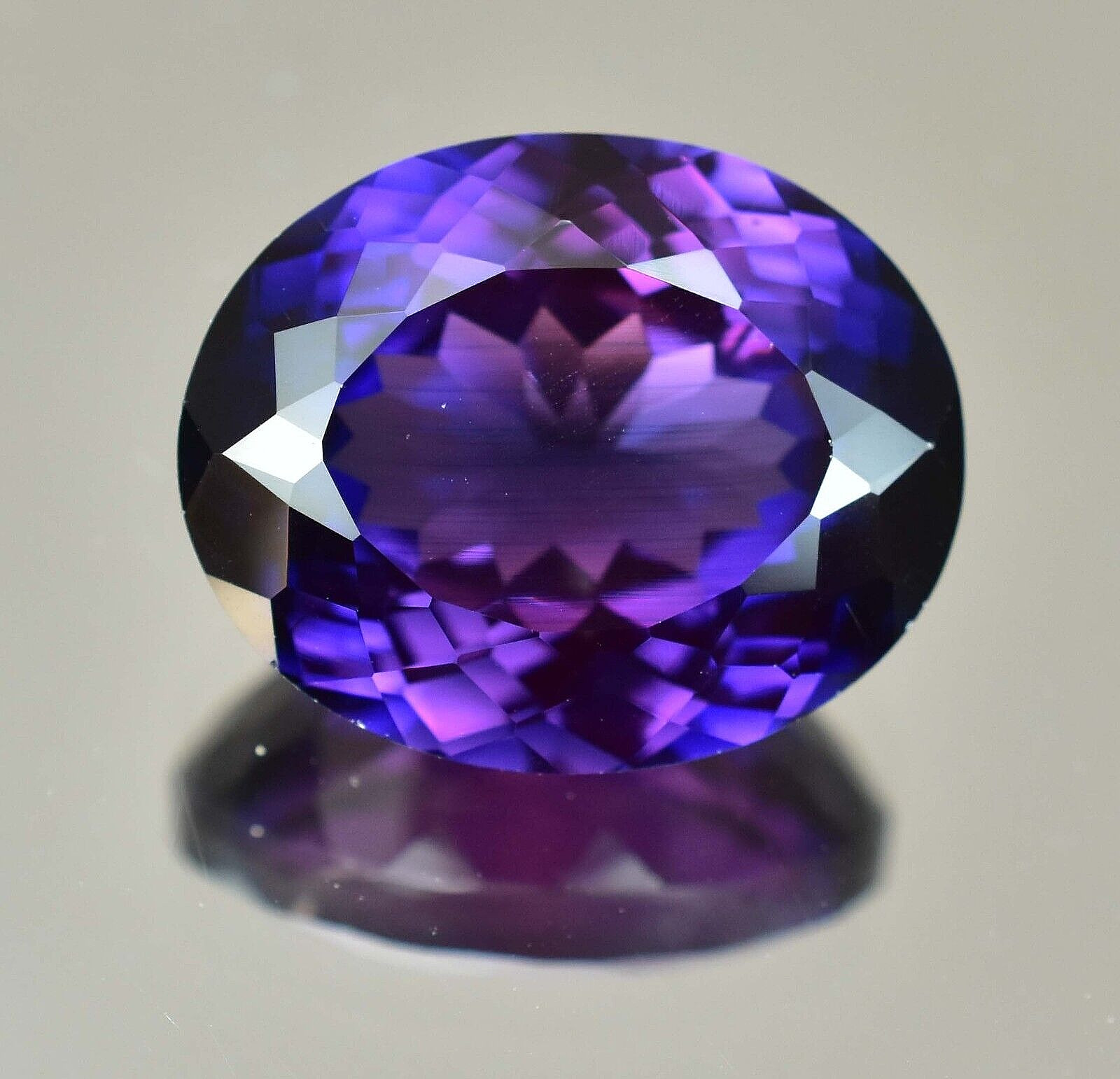 FLAWLESS Natural Purple-Blue Tanzanite 38.20 CT Oval IF Certified Loose Gemstone