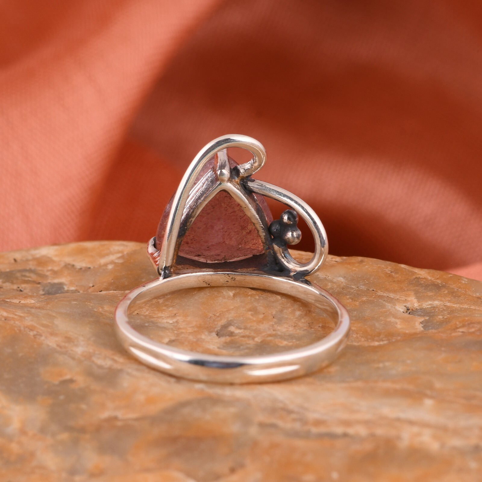 Strawberry Quartz Gemstone Engagement Traingle Ring 925 Sterling Silver Color