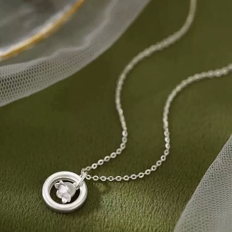 Flower Circle Pendant Necklace for wome Lily of the Valley Tiny Floral Charm 030