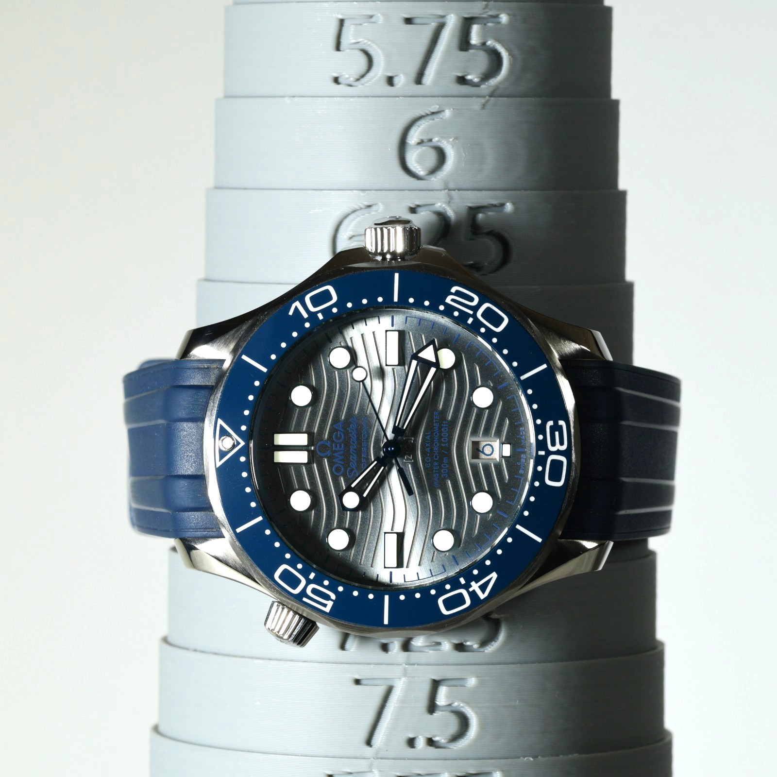 OMEGA Seamaster Diver 300M Gray Wave Blue Rubber Full Set 210.32.42.20.06.001