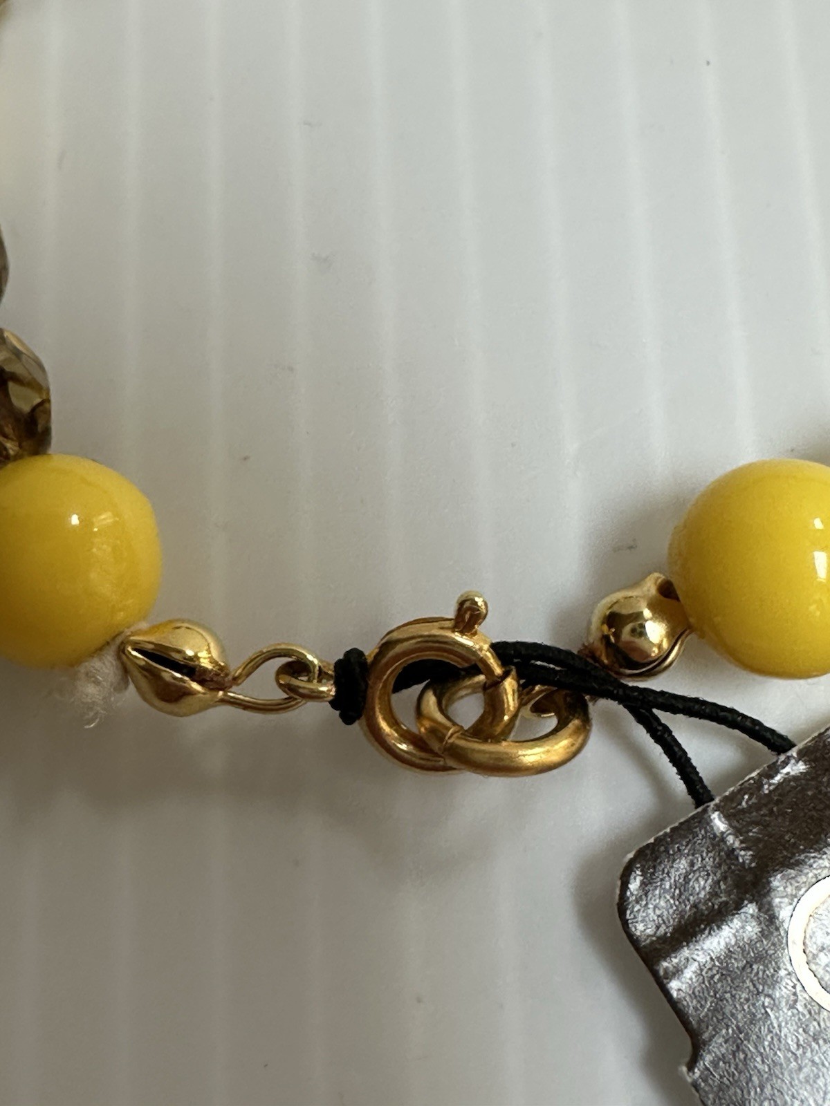 VINTAGE 1970s CAROLEE YELLOW BROWN ACRYLIC FACETED GLASS BEADS 40”LONG NECKLACE